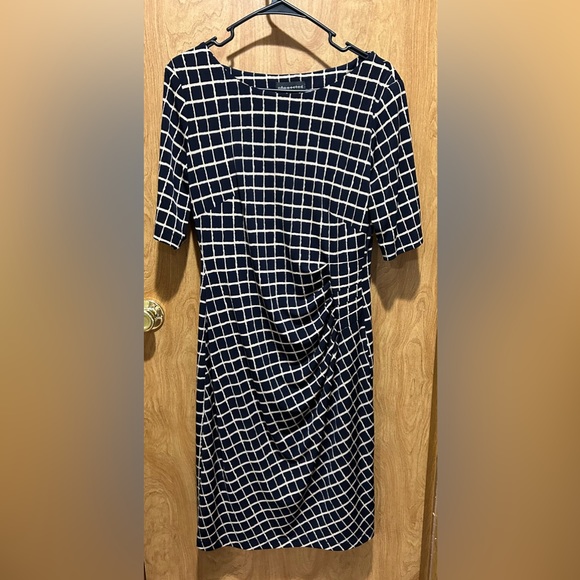 Connected Apparel Navy and Beige Dress Size 12 - Picture 1 of 3